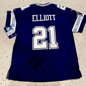 NWT Youth Zeke Elliot Jersey